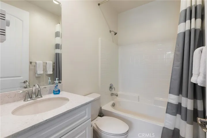 31227 Whistling Acres Drive, Temecula, California 92591