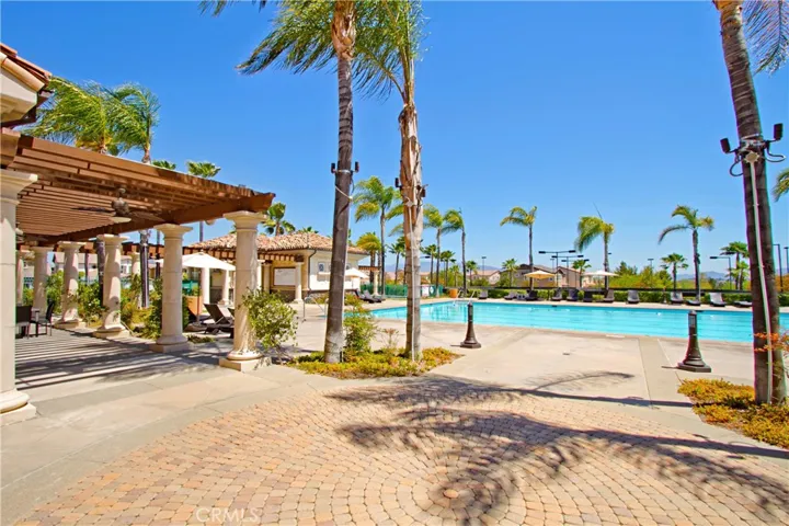 31227 Whistling Acres Drive, Temecula, California 92591