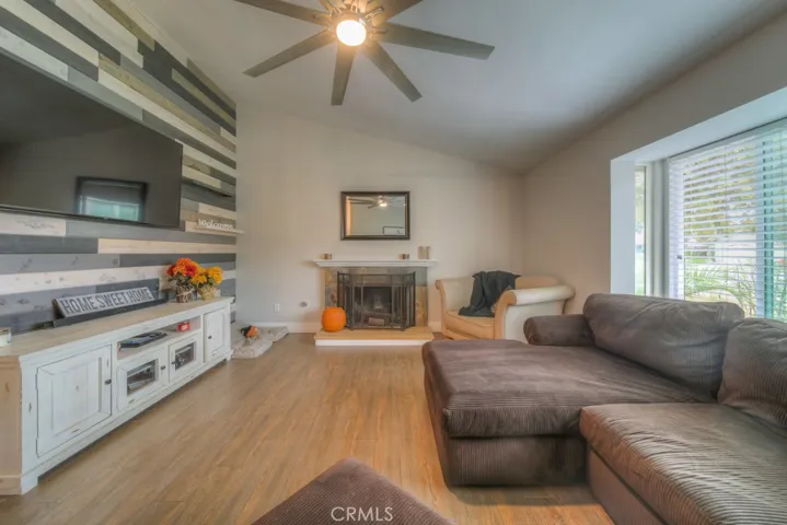 29810 Avenida De Sereno, Menifee, California 92586