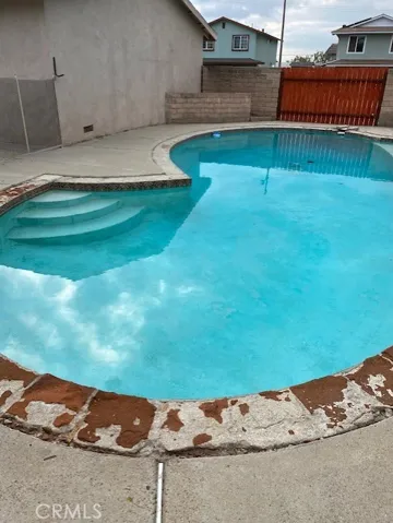 1166 Crosby Avenue, Simi Valley, California 93065
