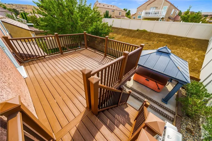 38829 Barrington Street, Palmdale, California 93551