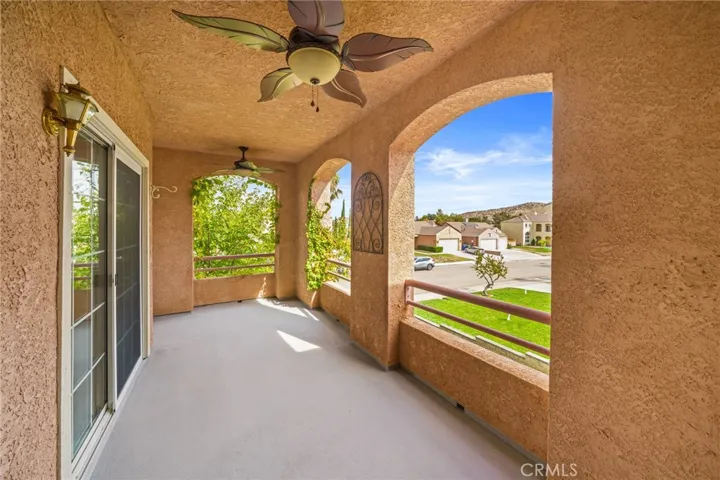 38829 Barrington Street, Palmdale, California 93551