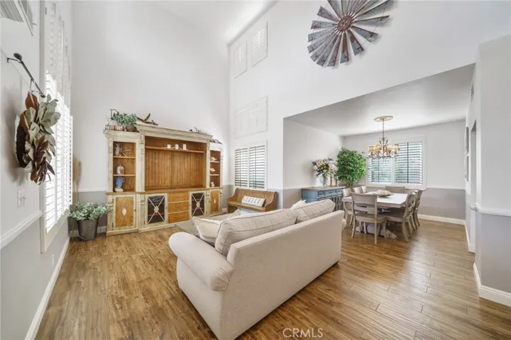 38829 Barrington Street, Palmdale, California 93551