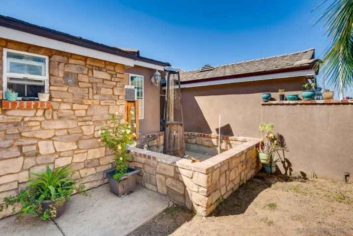 330 Willie James Jones Ave, San Diego, California 92102