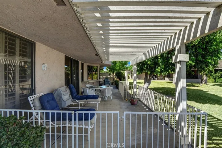 Side patio reverse