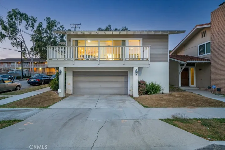 1760 Loma Avenue, Long Beach, California 90804