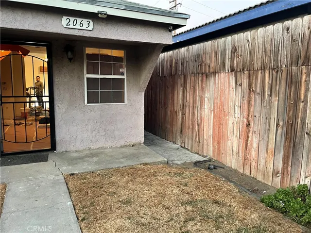 2063 E Knopf Street, Compton, California 90222