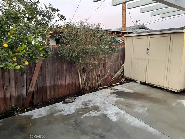 2063 E Knopf Street, Compton, California 90222