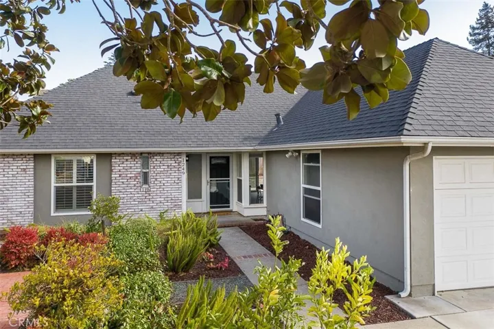 1249 Oceanaire Drive, San Luis Obispo, California 93405
