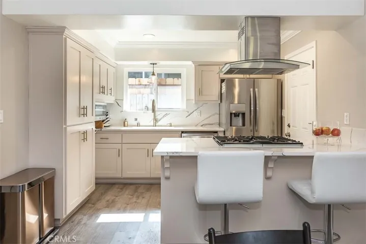 1249 Oceanaire Drive, San Luis Obispo, California 93405