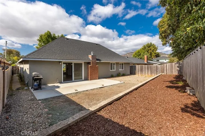 1249 Oceanaire Drive, San Luis Obispo, California 93405