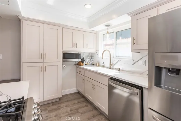 1249 Oceanaire Drive, San Luis Obispo, California 93405