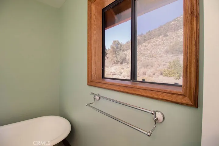 15201 Nesthorn Way, Pine Mountain Club, California 93222