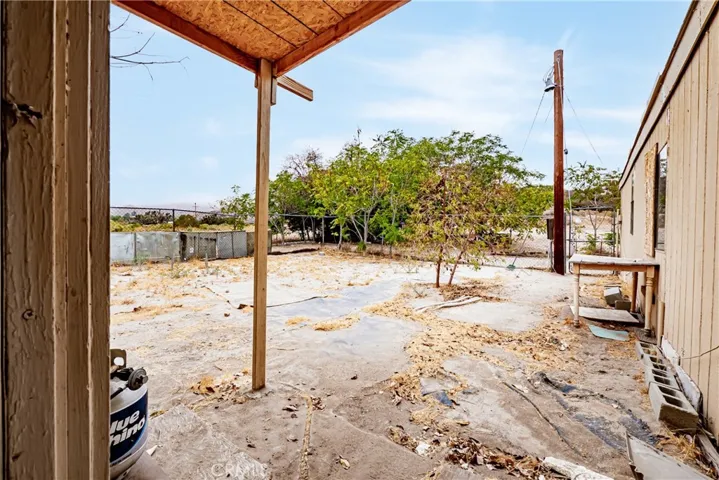 4801 Us Hwy 138, Phelan, California 92371