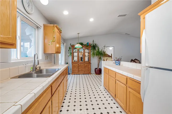 4801 Us Hwy 138, Phelan, California 92371