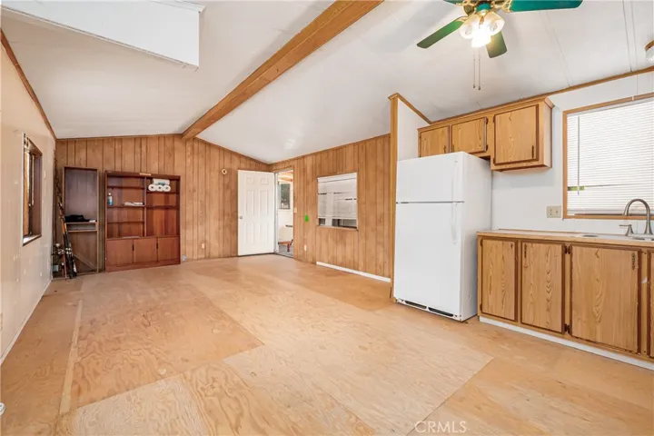 4801 Us Hwy 138, Phelan, California 92371