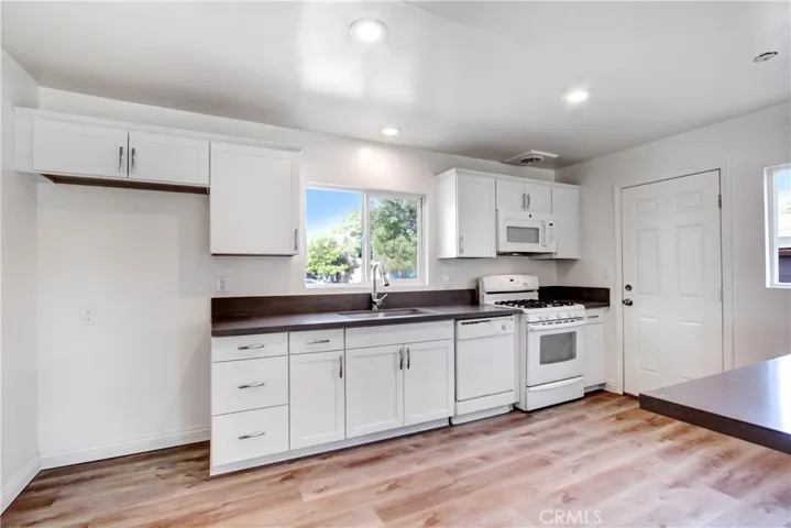 44946 Harlas Avenue, Lancaster, California 93534
