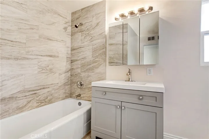 44946 Harlas Avenue, Lancaster, California 93534