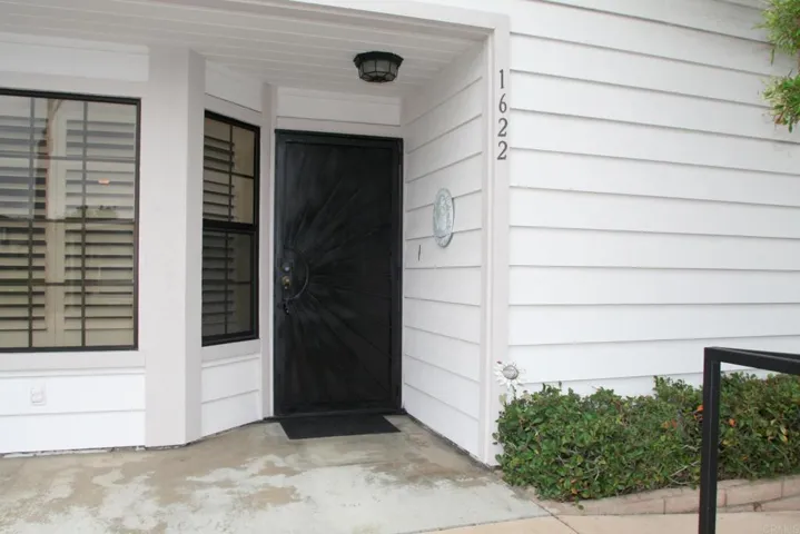 1622 Lotus Gln, Escondido, California 92026
