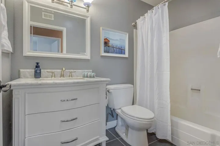 9304 Pennywood Rd, Santee, California 92071