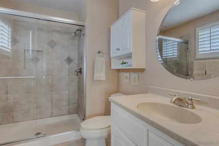 9304 Pennywood Rd, Santee, California 92071
