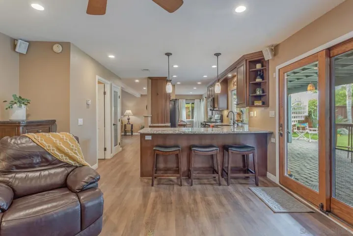 9304 Pennywood Rd, Santee, California 92071