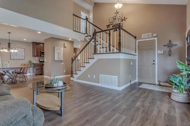 9304 Pennywood Rd, Santee, California 92071
