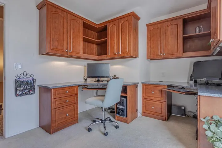 9304 Pennywood Rd, Santee, California 92071