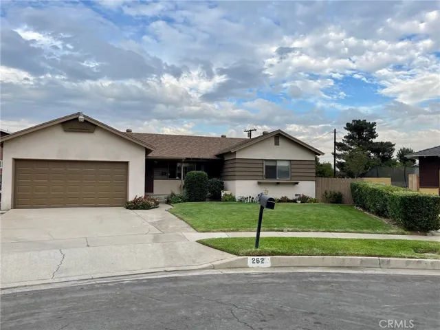 262 W Valencia Street, Rialto, California 92376