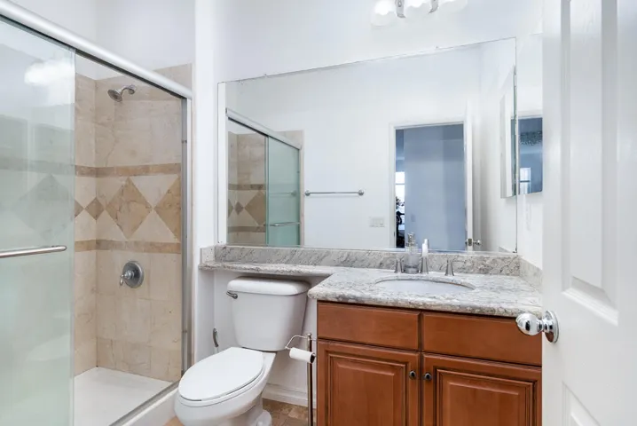 37182BosleyStreet-lr-3