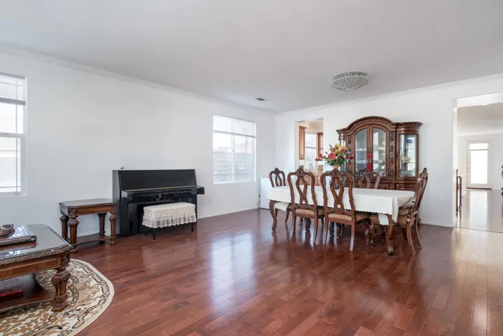 37182BosleyStreet-lr-1