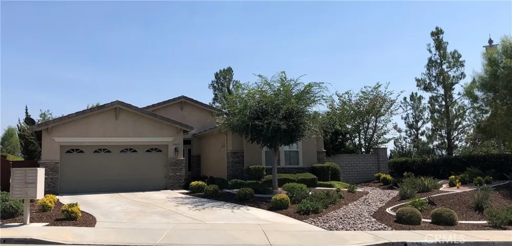 long driveway for extra parking