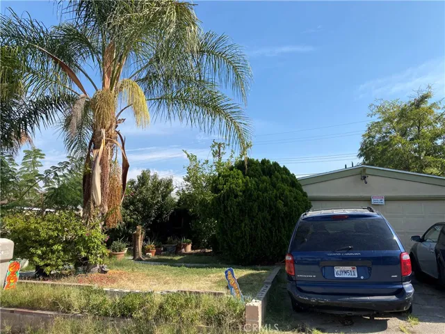 19027 Felbridge Street, Canyon Country, California 91351