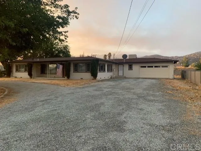 40041 Stetson Avenue, Hemet, California 92543