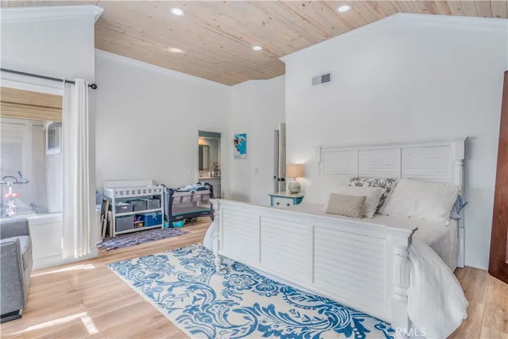 62 Baycrest Court 39, Newport Beach, California 92660