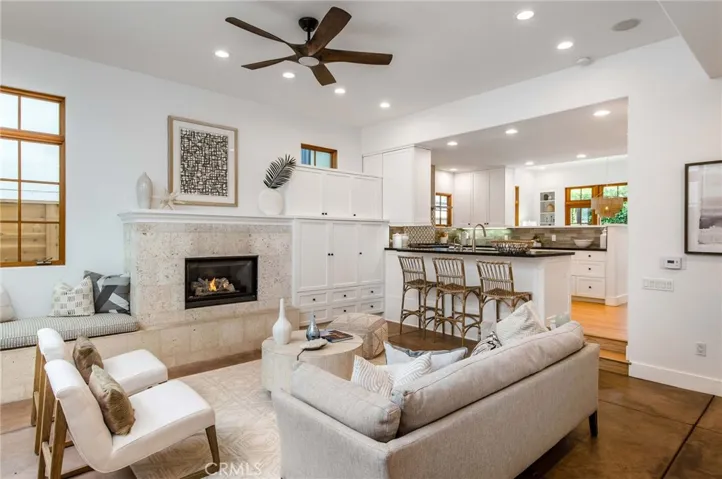 The open floorplan is a dream.
