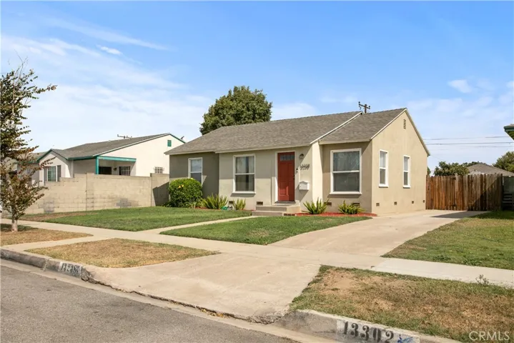 13238 Mettler Ave., Los Angeles, California 90061