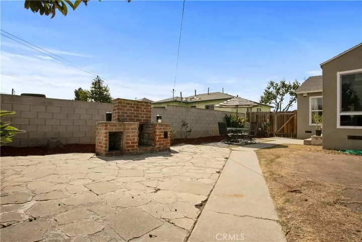 13238 Mettler Ave., Los Angeles, California 90061