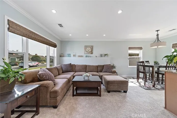 4341 Gundry Avenue, Long Beach, California 90807