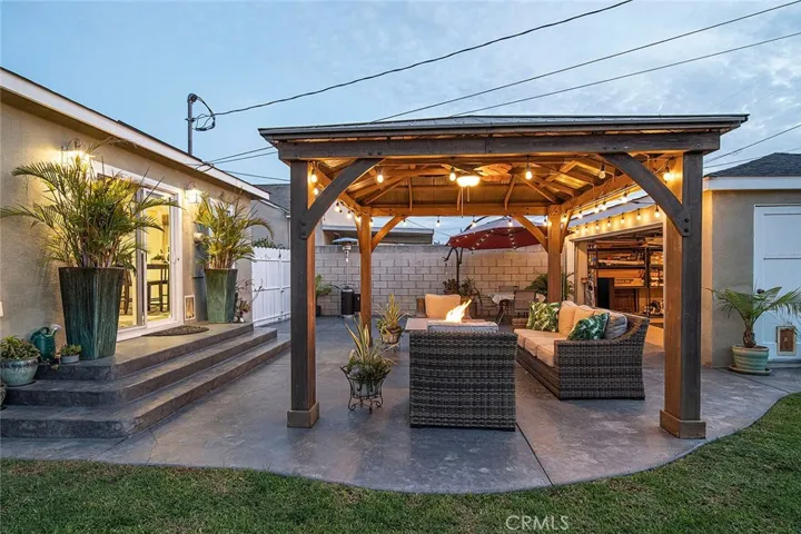 4341 Gundry Avenue, Long Beach, California 90807