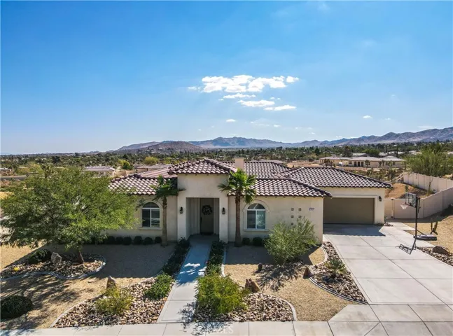7921 Cibola Trail, Yucca Valley, California 92284