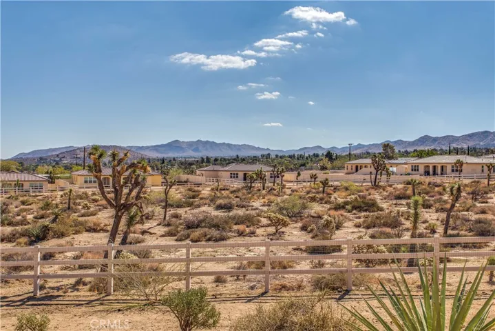 7921 Cibola Trail, Yucca Valley, California 92284