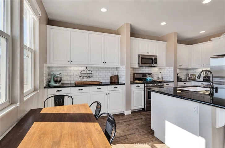 7921 Cibola Trail, Yucca Valley, California 92284