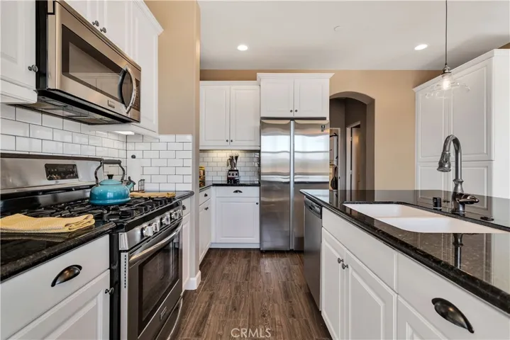 7921 Cibola Trail, Yucca Valley, California 92284