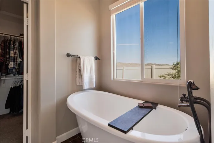 7921 Cibola Trail, Yucca Valley, California 92284