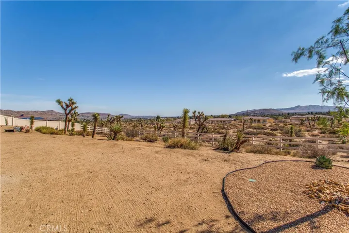 7921 Cibola Trail, Yucca Valley, California 92284