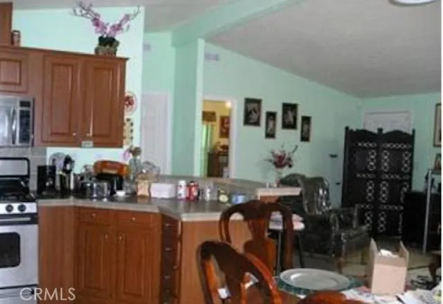 2744 W Rialto Avenue 69, Rialto, California 92376