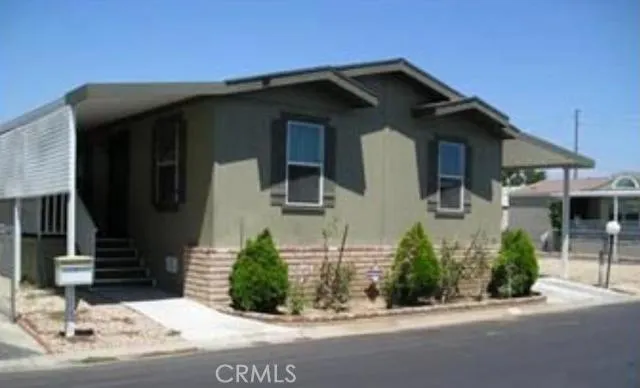 2744 W Rialto Avenue 69, Rialto, California 92376