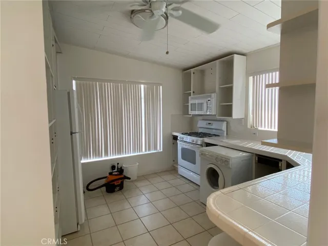 2800 Los Olivos Avenue, 29 Palms, California 92277