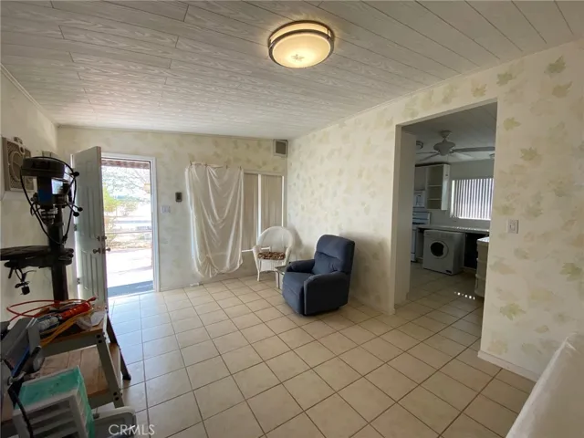 2800 Los Olivos Avenue, 29 Palms, California 92277